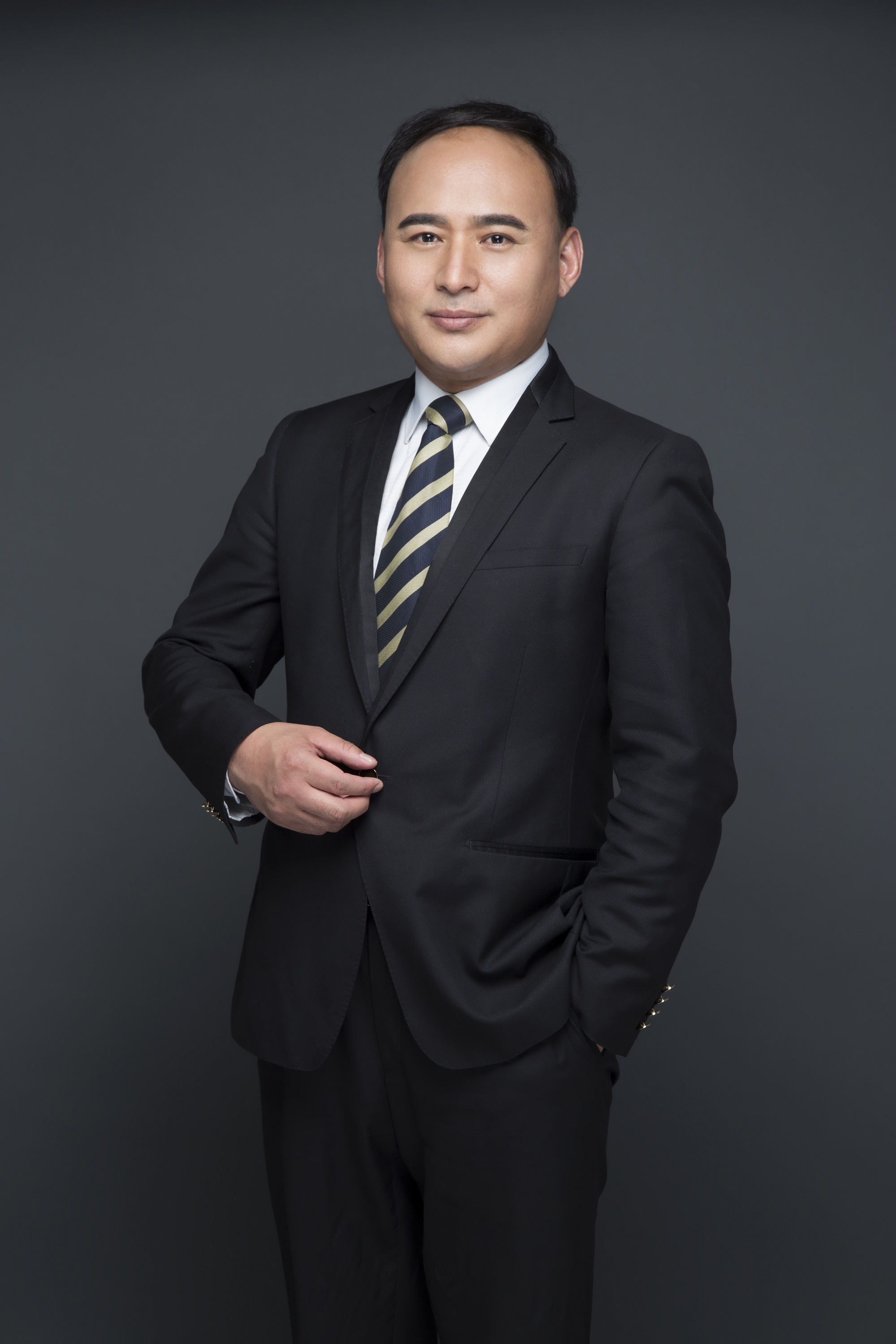 卓楼泰 商务拓展总监